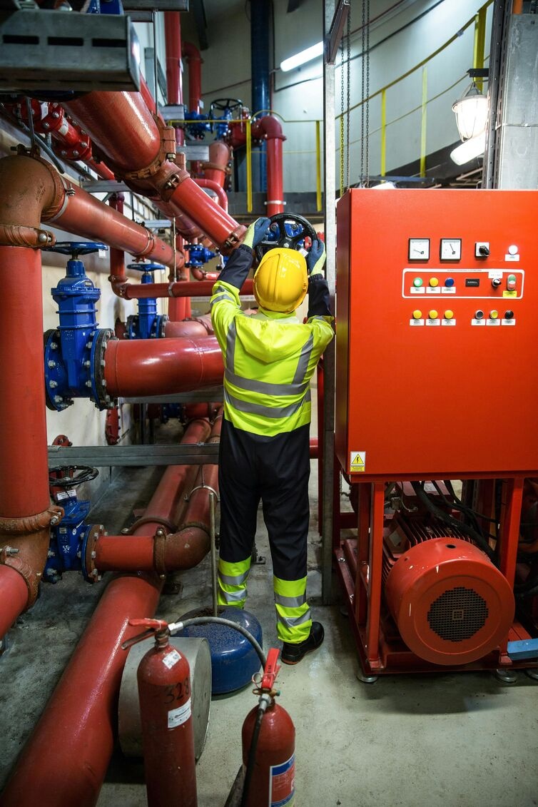 Commercial MEP contracting, HVAC installations, and fire fighting systems